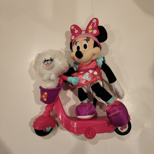 #135 Minnie Mouse Sing and Spin Scooter GUC