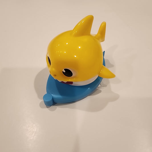 #135 Baby Shark on a skateboard GUC