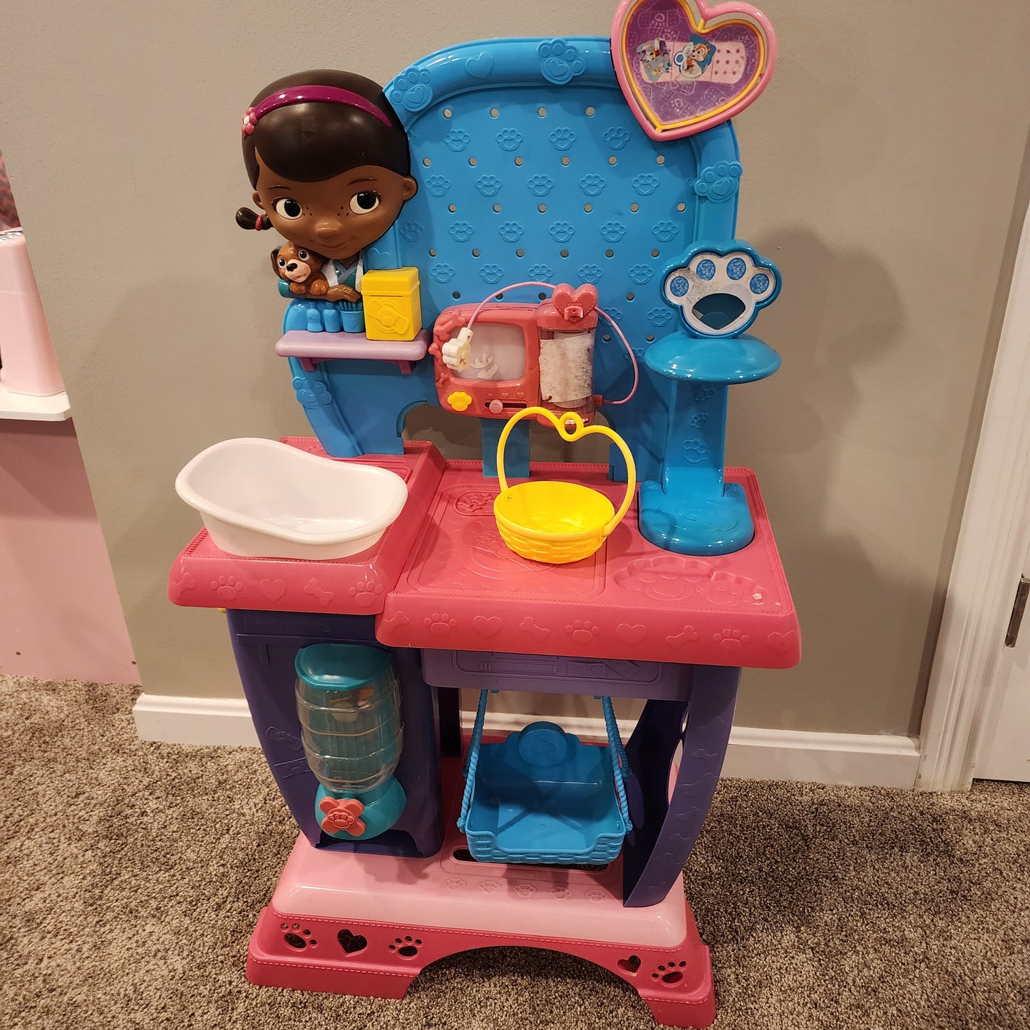 #135 Doc McStuffins Playset