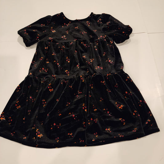 #135 girls 4T Old Navy velvet dress