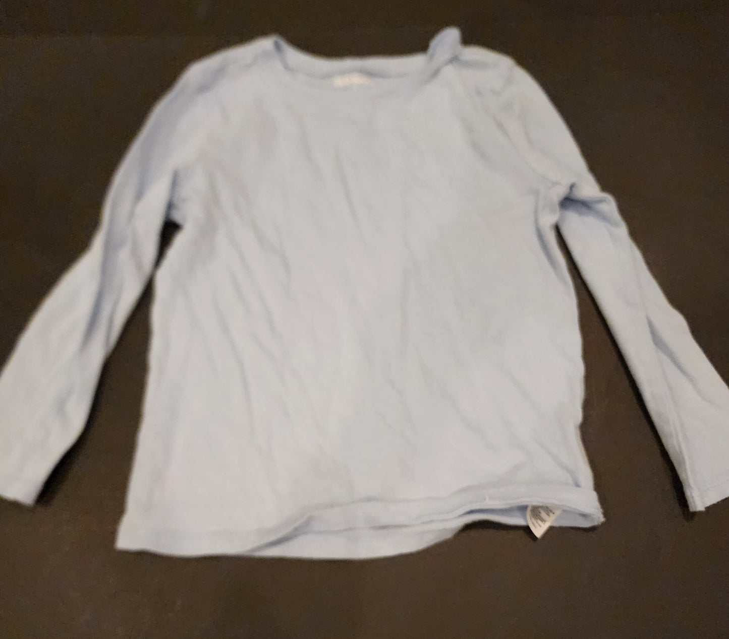 #135 girls size 5T Old Navy long sleeve tee shirt