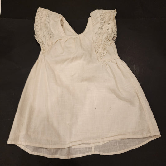 #135 Girls size 5T Old Navy ivory dress