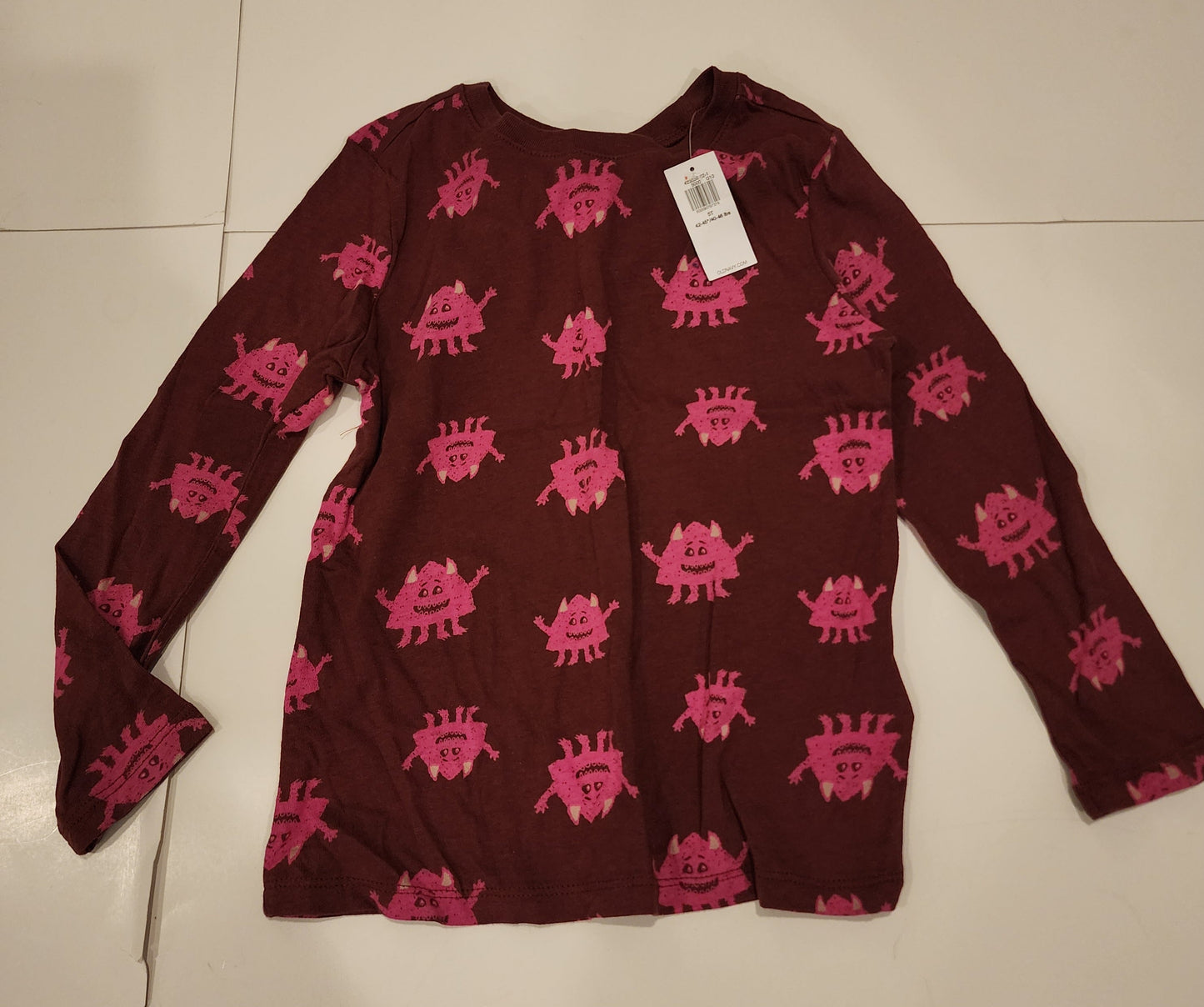 #135 girls size 5T Old  Navy long sleeve monster tee shirt NWT