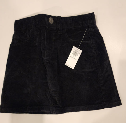 #135 girls size 3T Old Navy corduroy skirt NWT