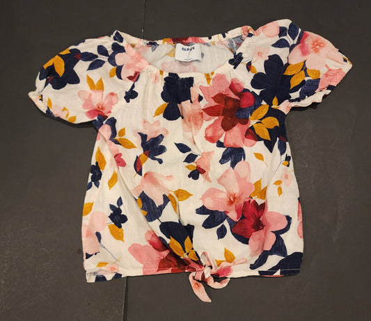 #135 girls size 5T Old Navy floral shirt EUC