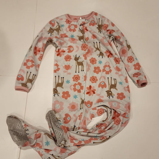 #135 Girls size 4T Carters fleece pajamas with feet