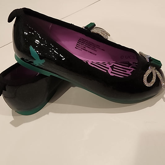 #135 girls size 12 Wicked ballet flats GUC