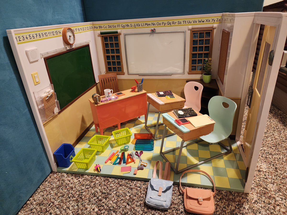 #137 Our Generation School House for 18" dolls