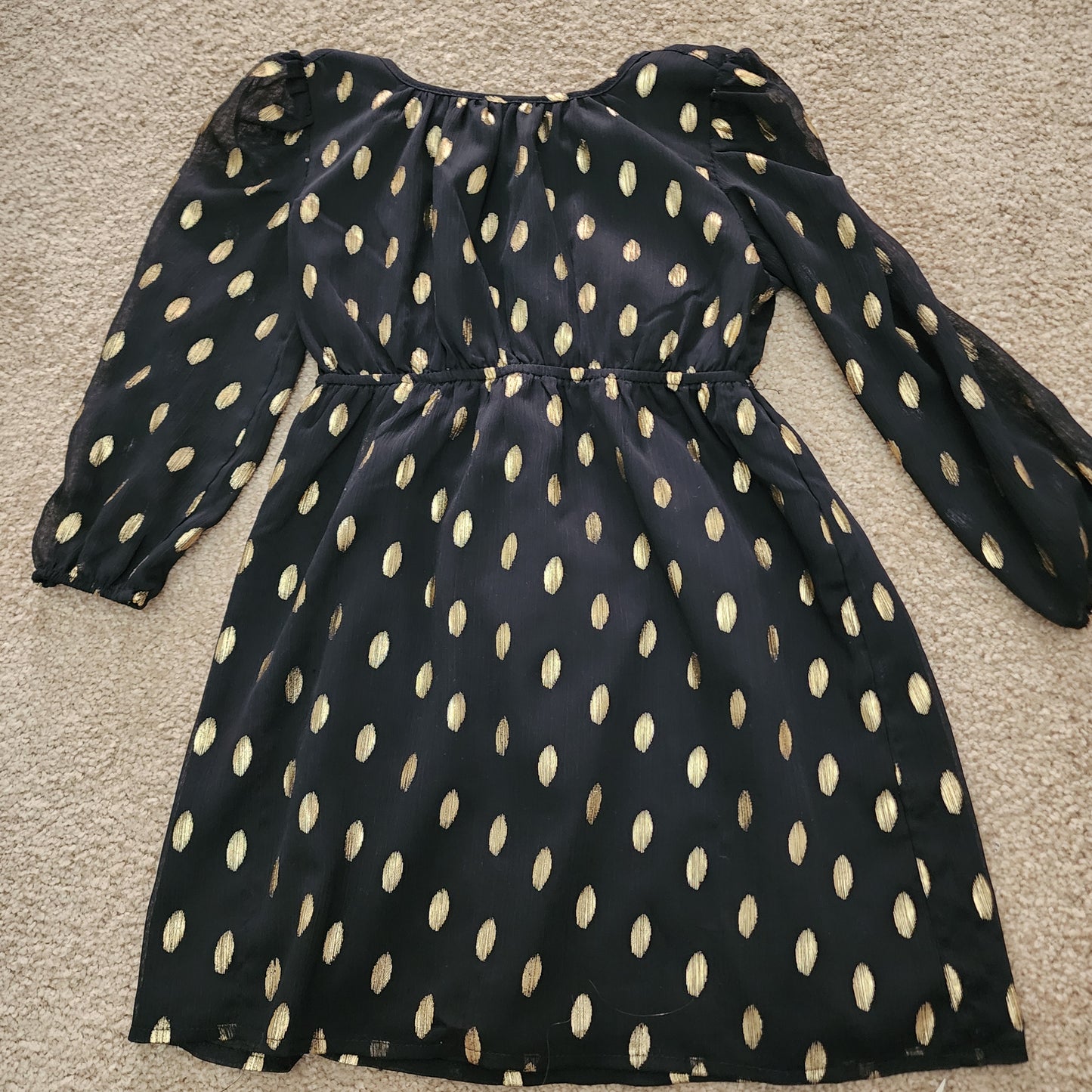 #135 girls Size 6 INC dress