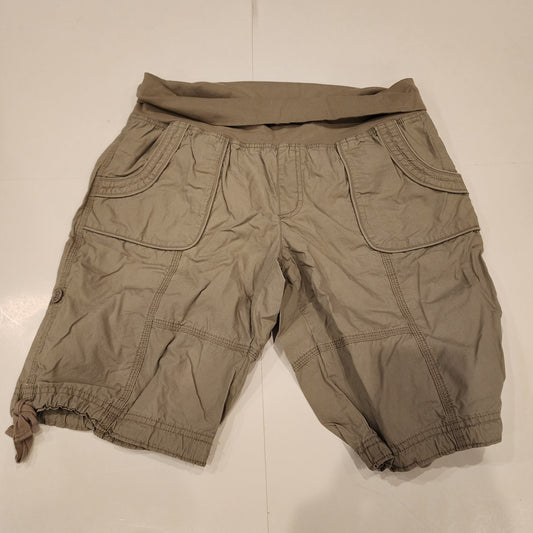 #135 Women's size L Calvin Klein quick dry shorts
