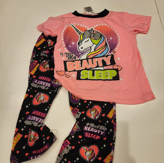 #135 girls Size 2T unicorn pajamas