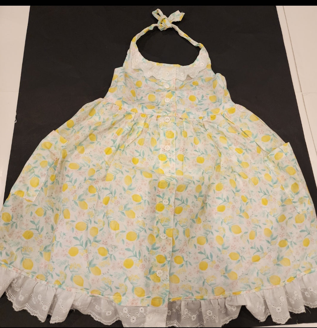 #135 girls size 4 Cupcakes & Cashmere lemon halter sundress