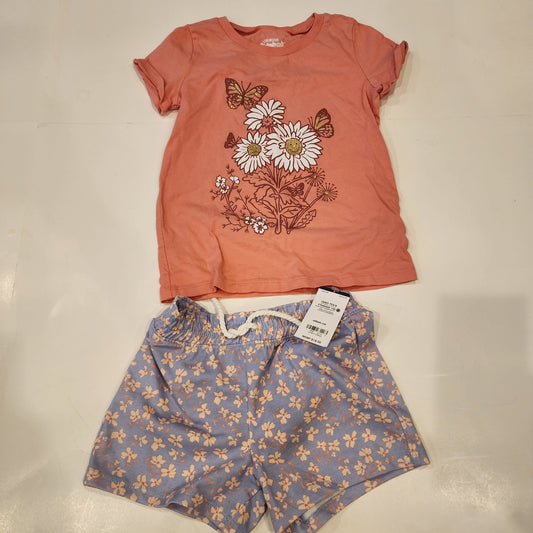 #135 girls Size 5T Oshkosh shorts outfit bundle