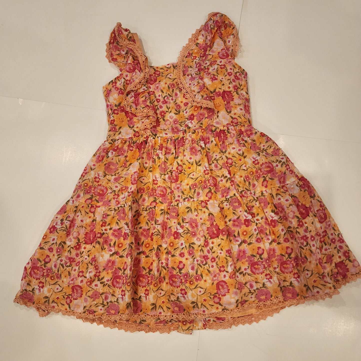 #135 girls size 6 Btween floral dress
