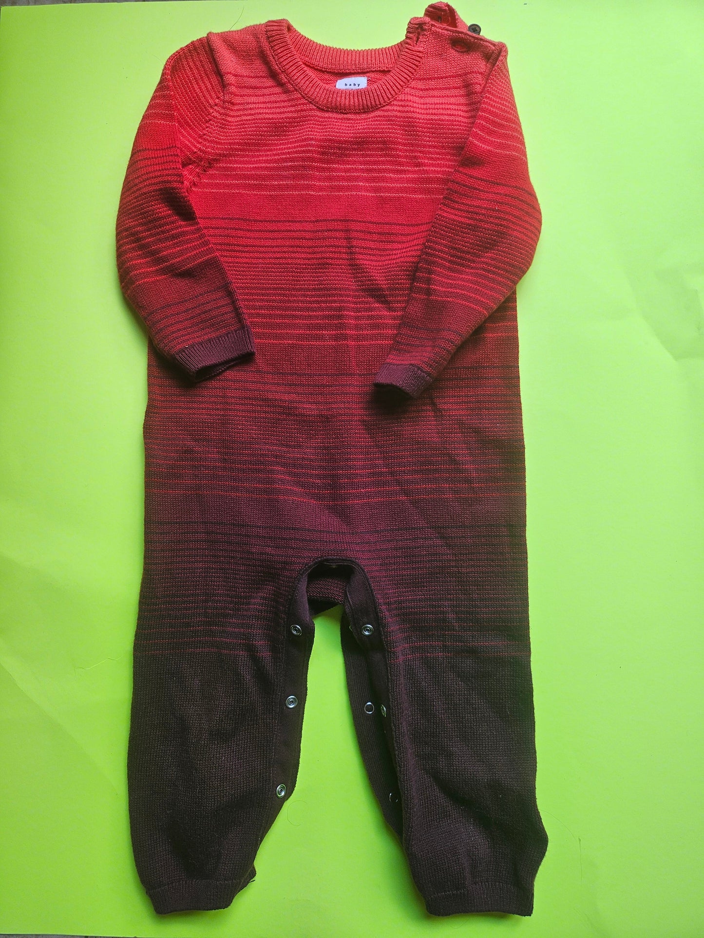 #13 - Baby Gap Onesie 12 - 18M VGUC