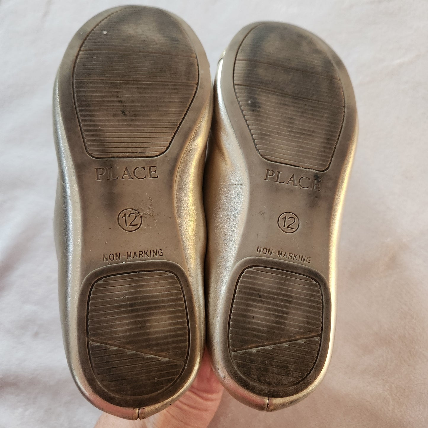 #142 Children's Place Sz 12 Gold Glitter Ballet Flats Shoes