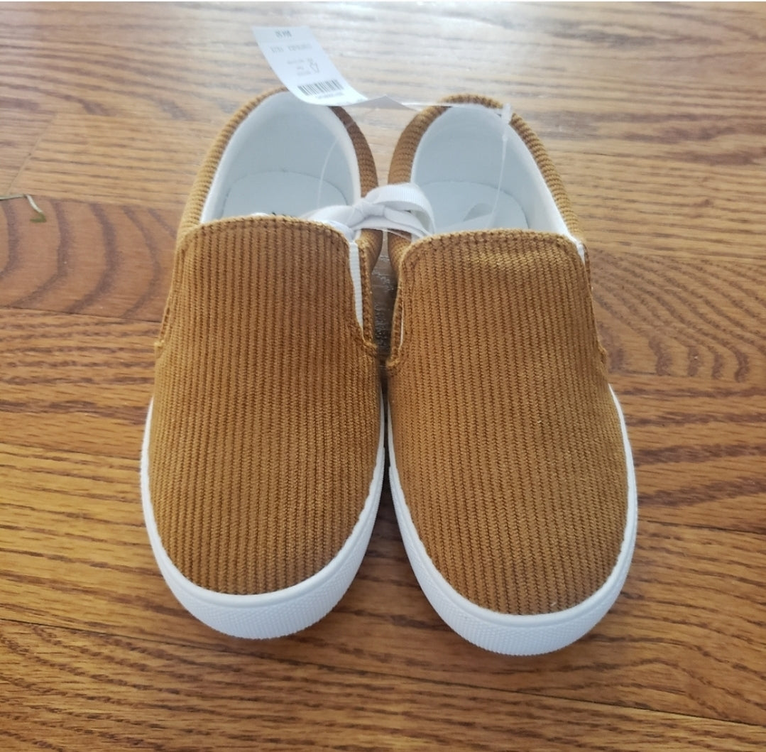 #142 NWT Crewcuts Sz 11 Kids' Corduroy Slip-on sneakers