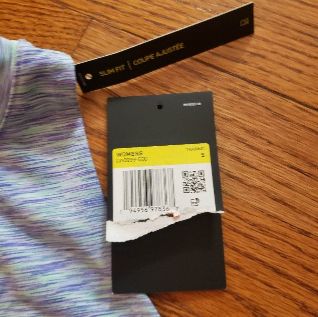 #142 NWT Nike Pro Small Racerback Cropped Tank Top