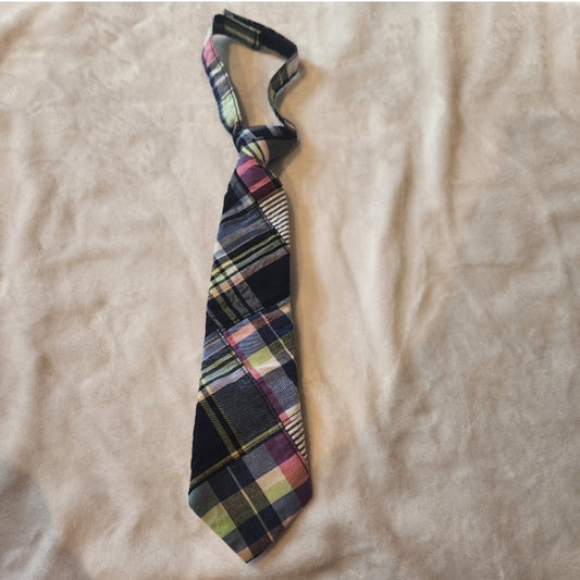 #142 Gymboree 0-24 Months Dressed Up Plaid Velcro Tie