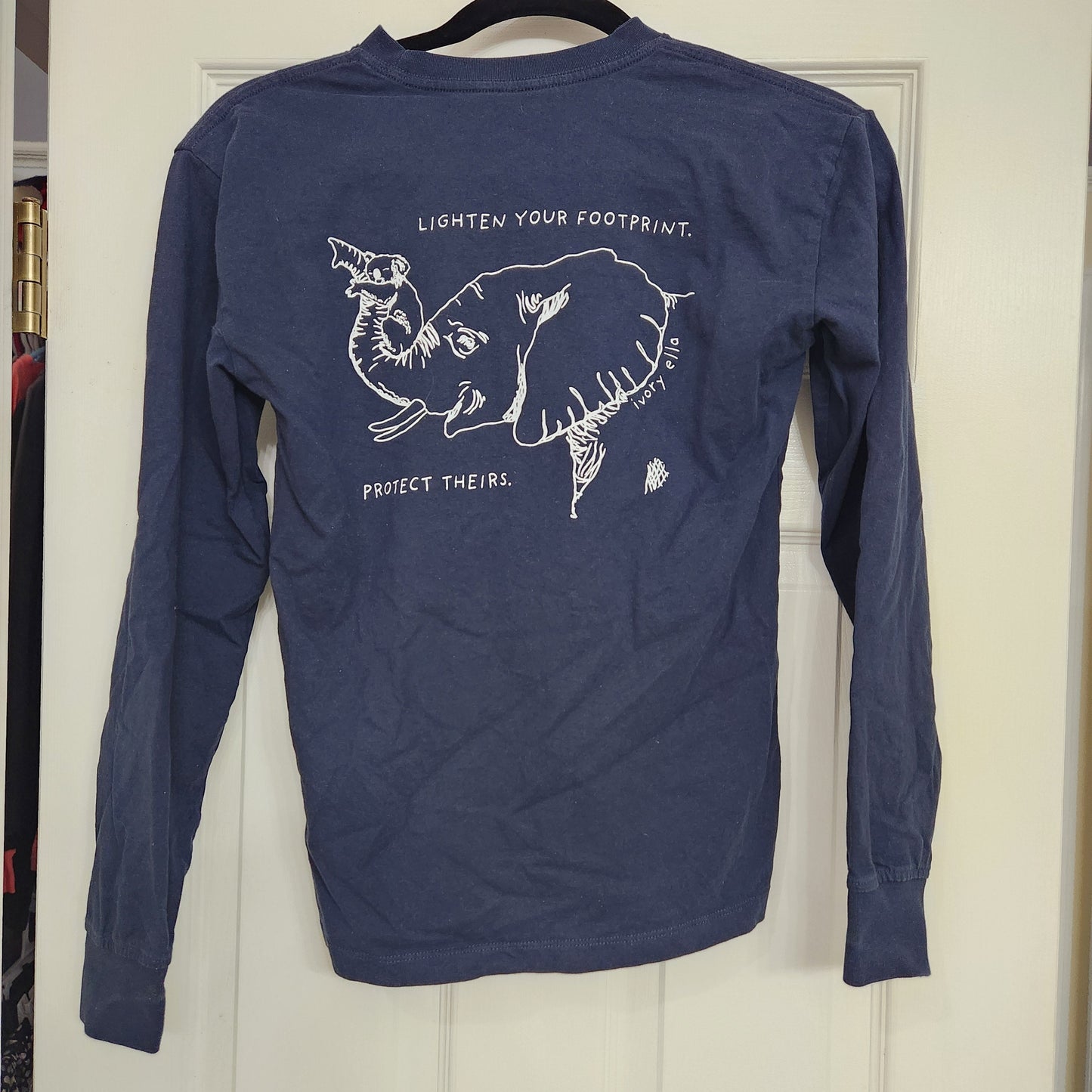 #142 Ivory Ella XS Long Sleeve Navy Logo Elephant Tee