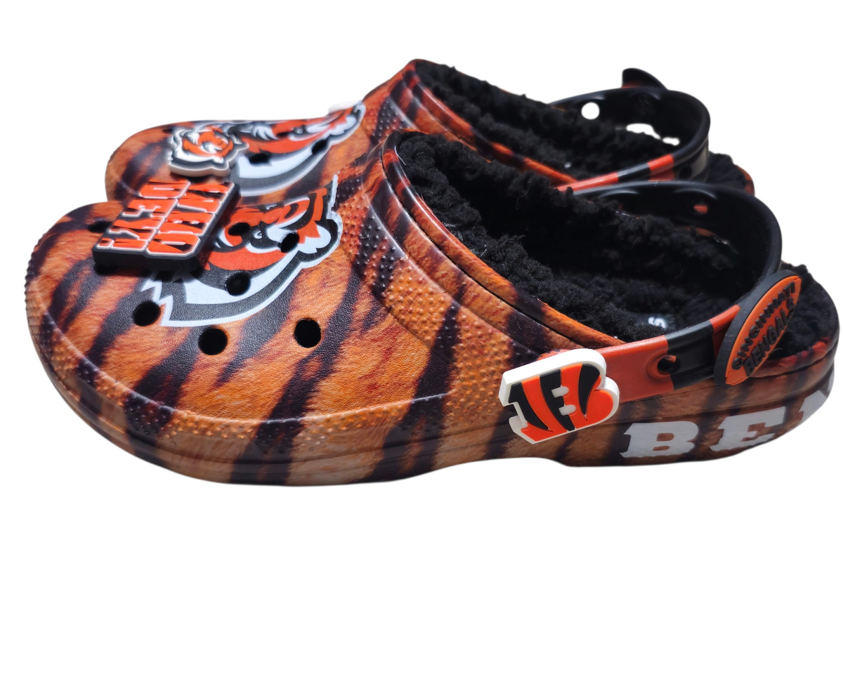 #89 Women 9/Men 7 Crocs | Cincinnati Bengals Classic lined Clogs - NWOT 65