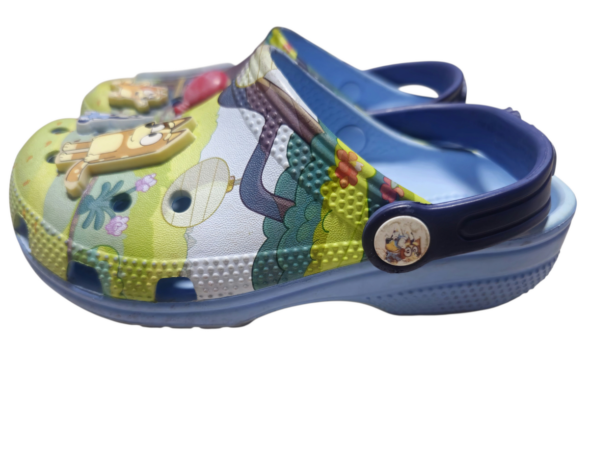 #89 Kids 13 Crocs | Bluey Classic Clogs - EUC