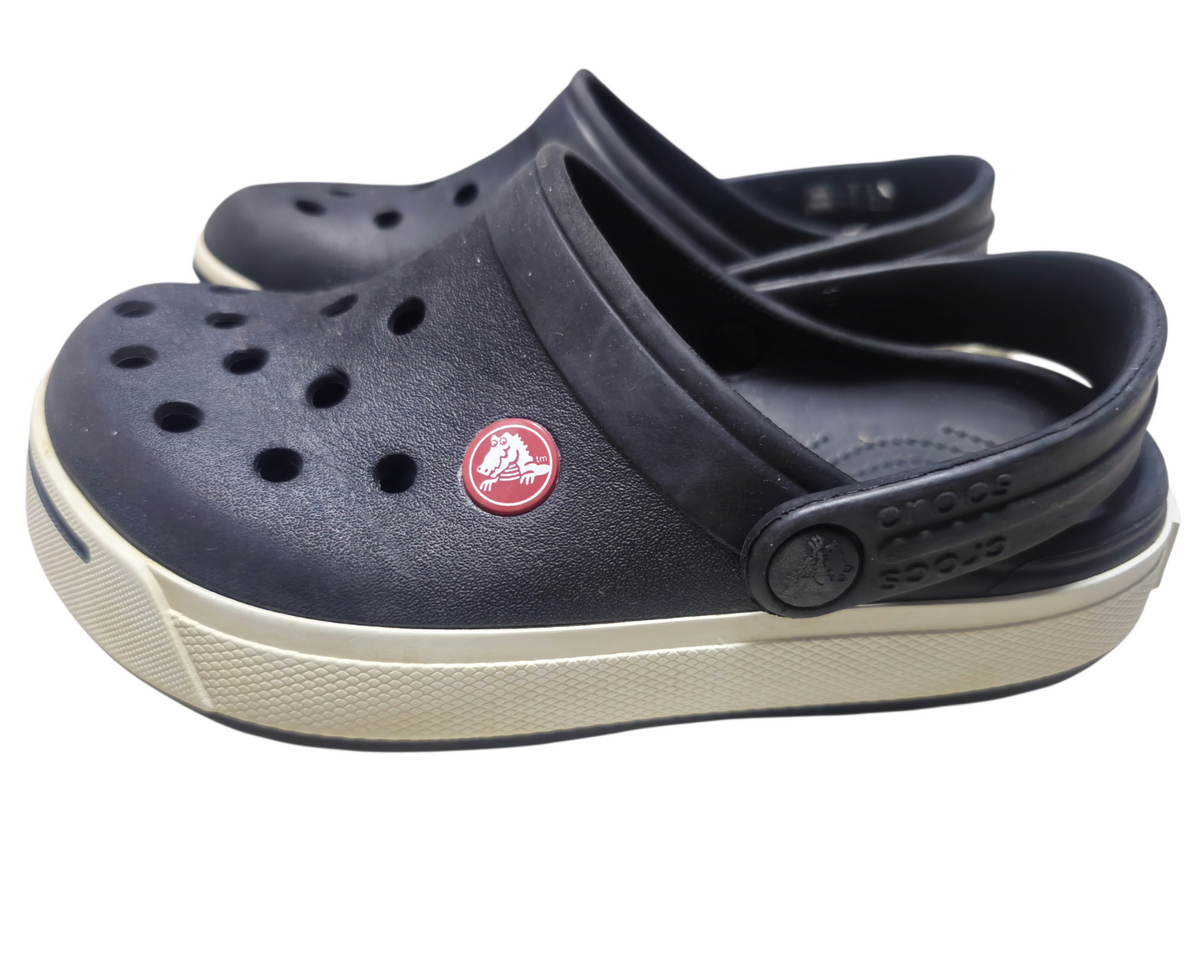 #89 Kids 1J Crocs | Crocband Clog - black/white VGUC