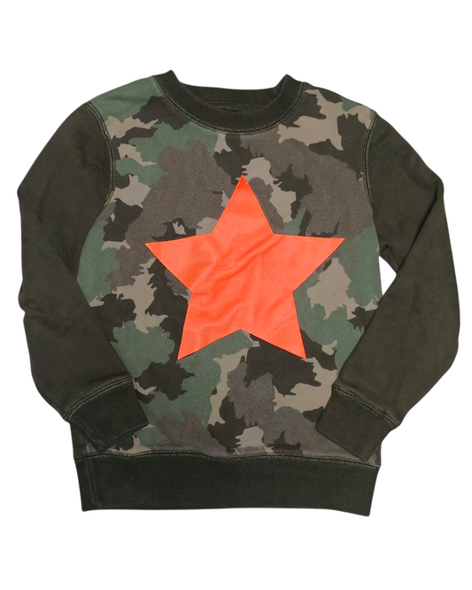#89 Boys 5-6Y Boden | Camouflage Crewneck with Star - EUC