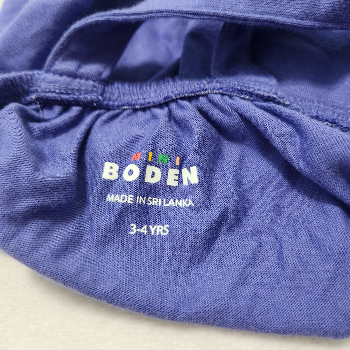 #104 NWT Mini Boden 3-4 Embroidered Flower Racerback Tank
