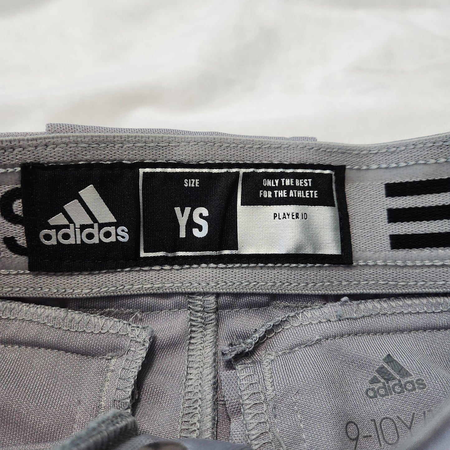 #142 Adidas YS 9-10 Gray Baseball Pants