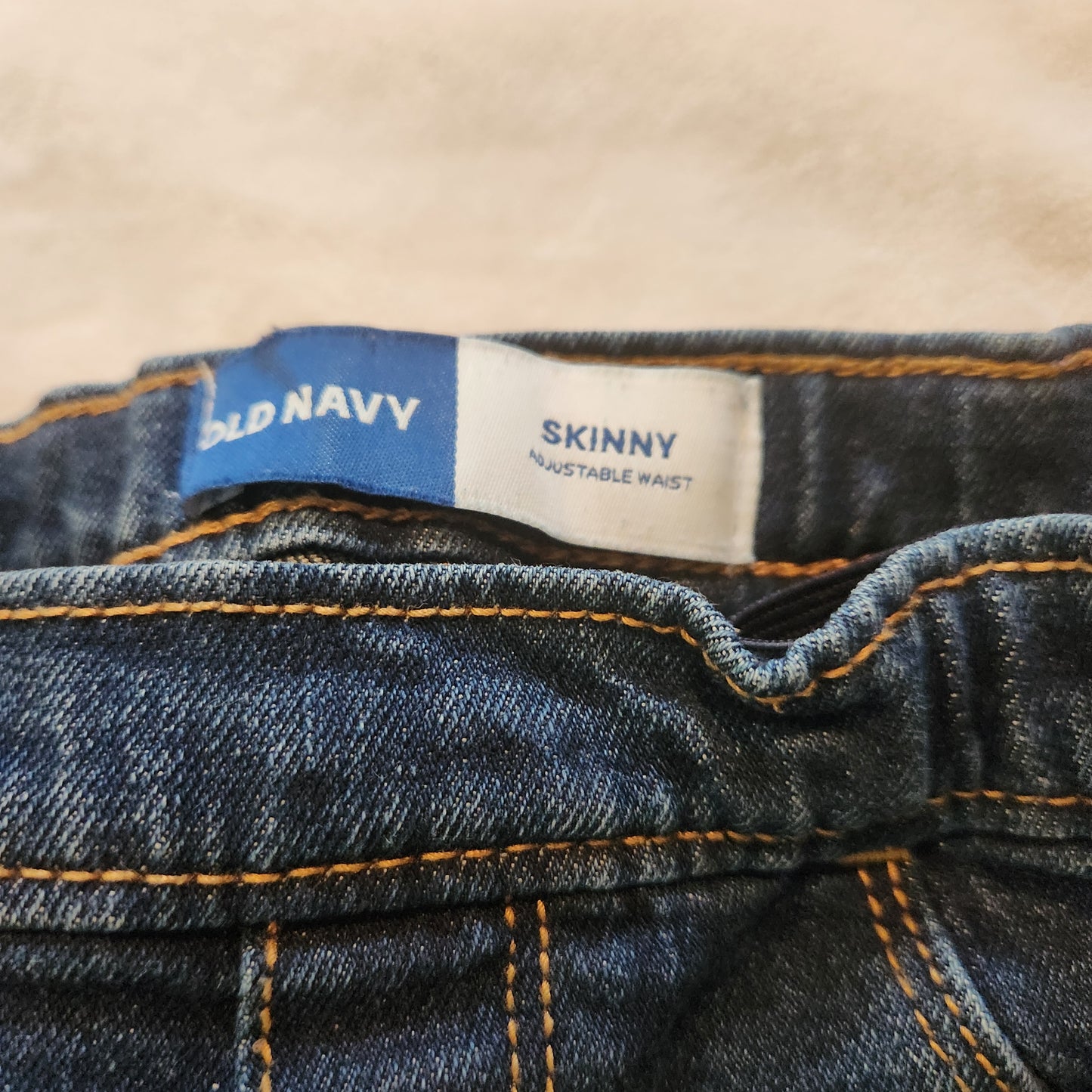 #142 Old Navy 5T Elastic Pull On Skinny Jeans Lot Of 3
