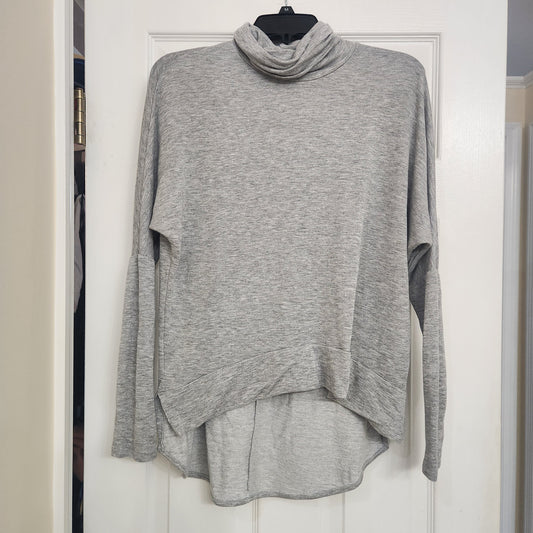 REDUCED #142 Madison & Berkeley XS Hi Lo Turtleneck Sweater