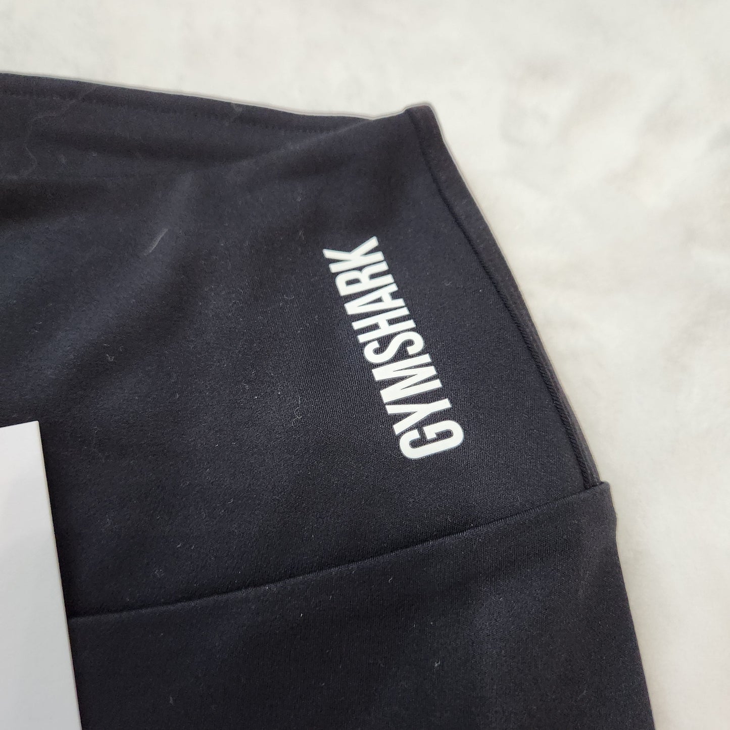 REDUCED #142 NWT GymShark XS Training Cropped Leggings