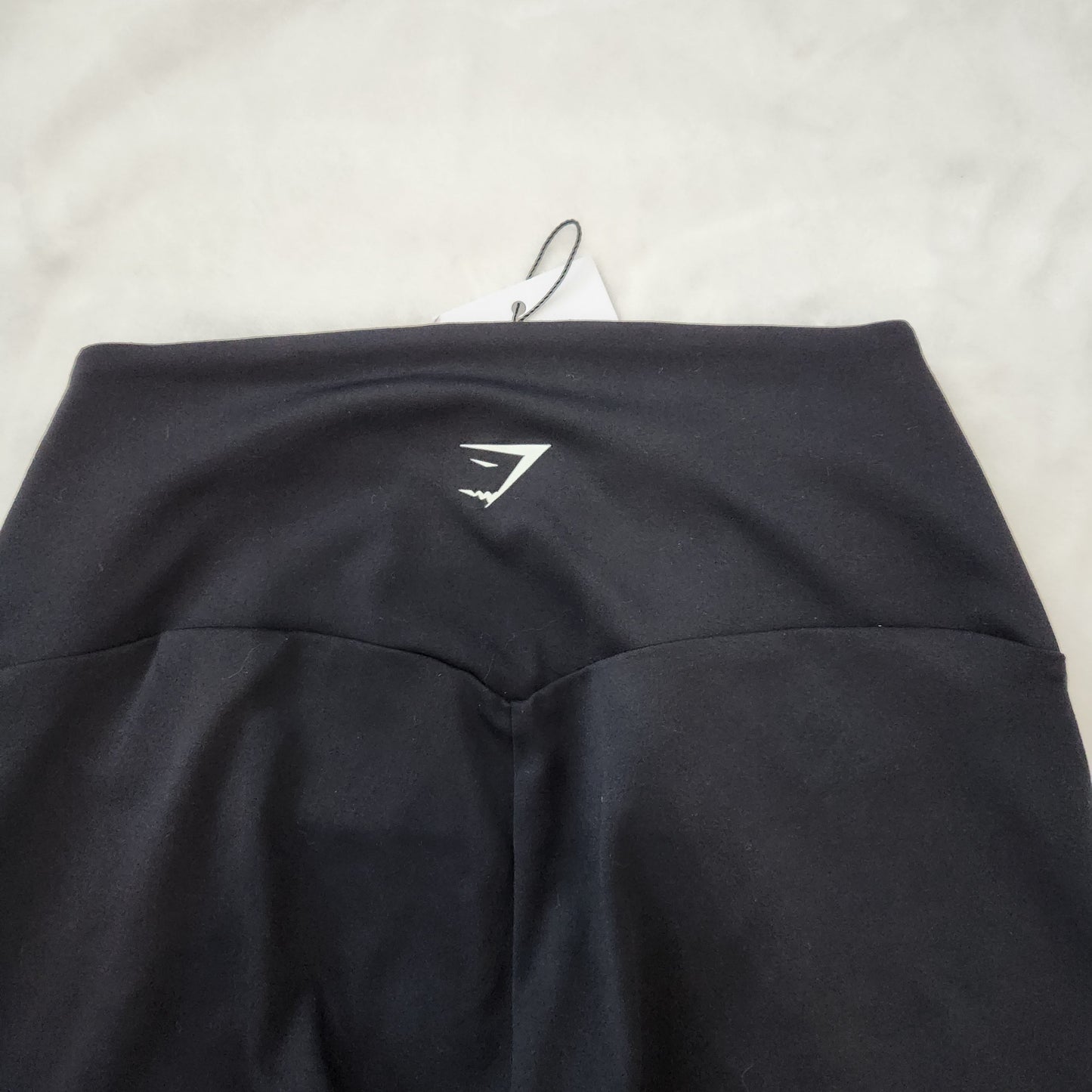 REDUCED #142 NWT GymShark XS Training Cropped Leggings