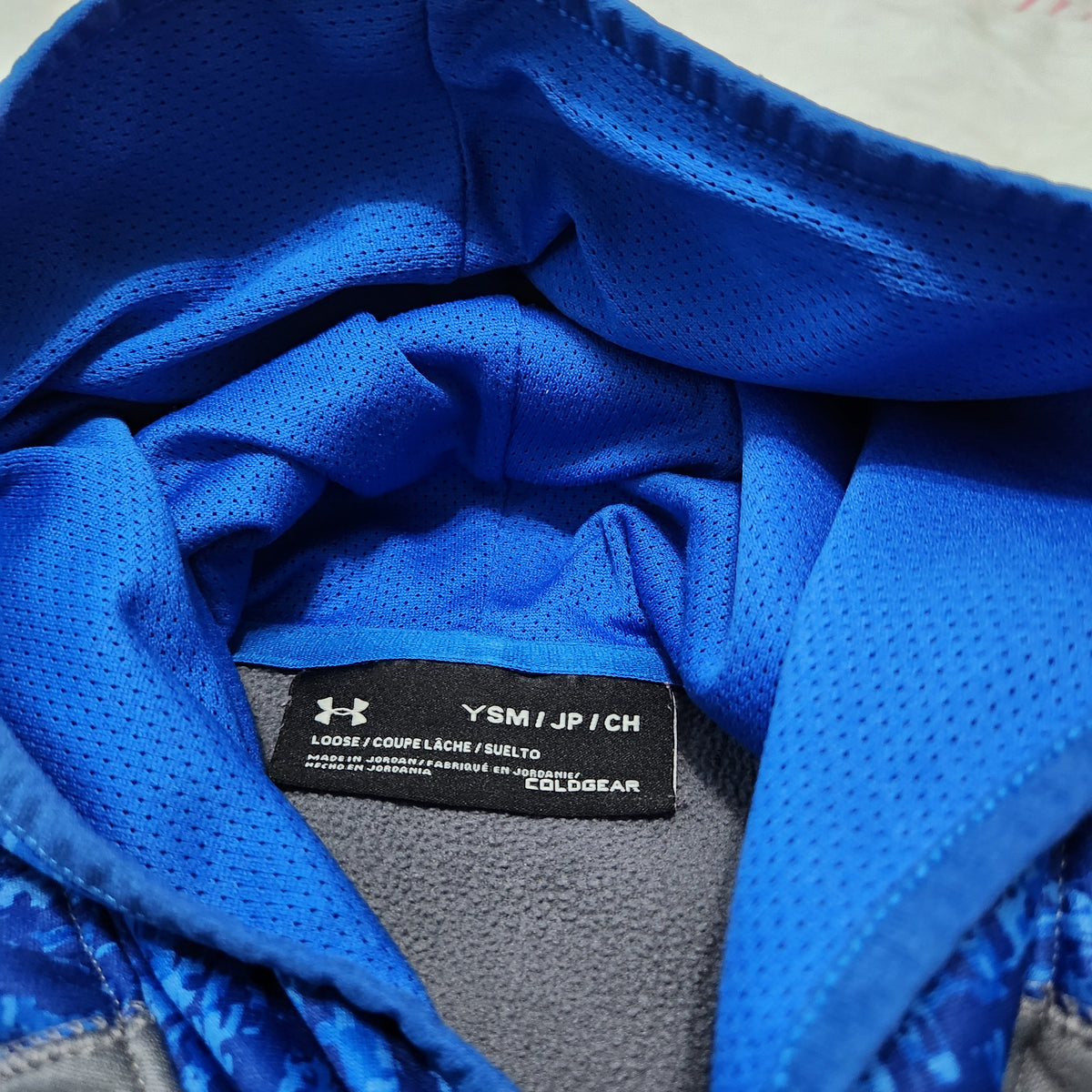 #167 Under Armour YS Blue & Gray Kids' Hooded Pullover