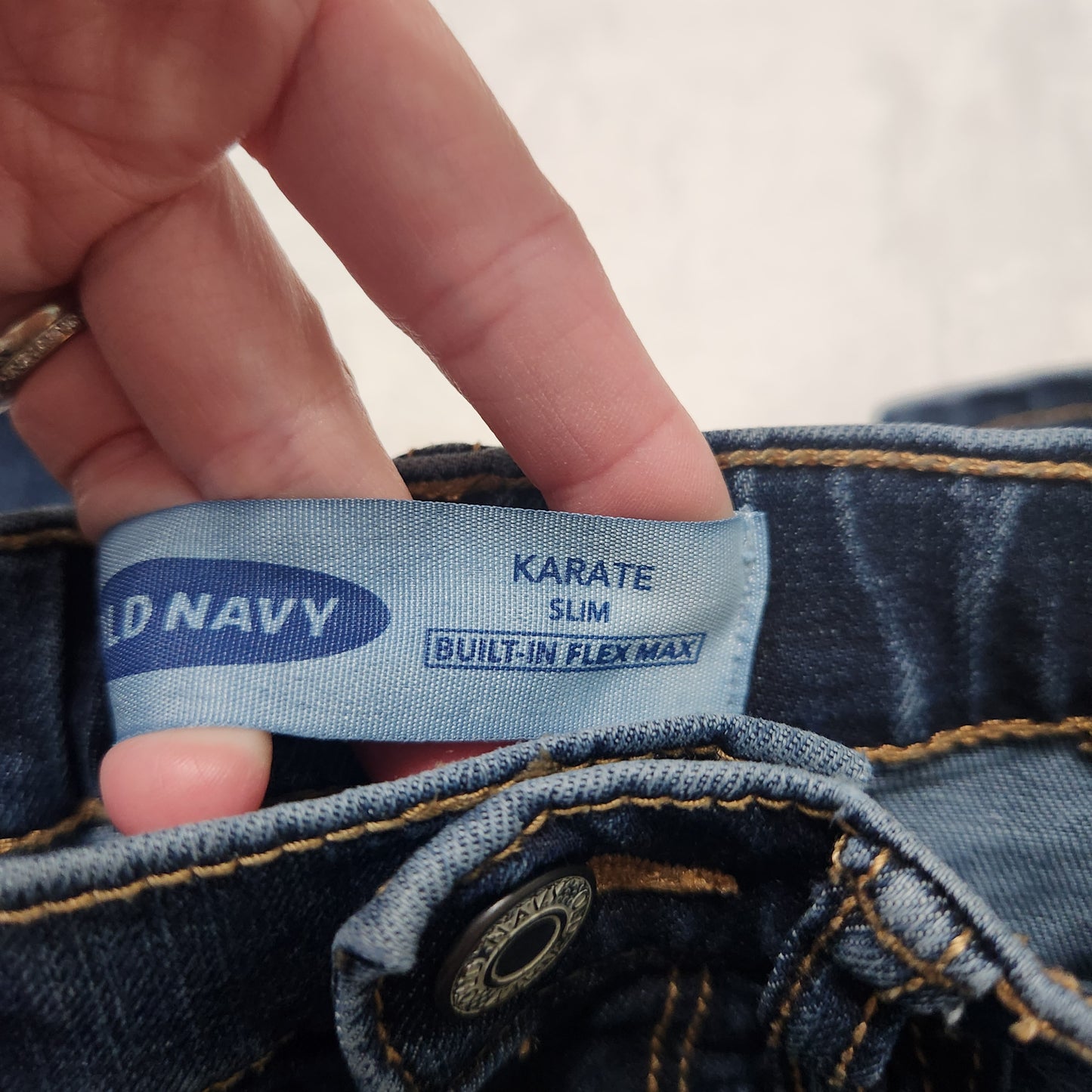 #142 Old Navy Sz 7 Denim Karate Slim Jeans