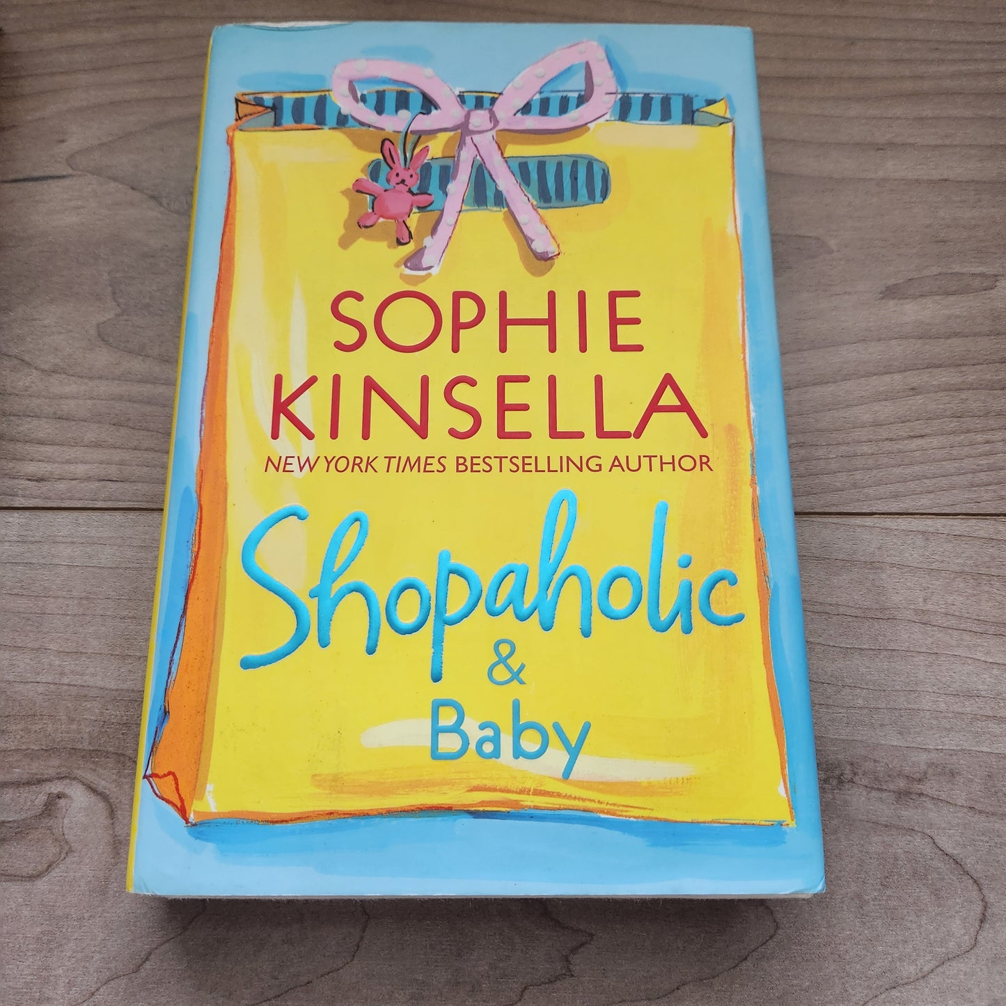 #142 Lot of 3 Sophie Kinsella Shopaholic Novels Books