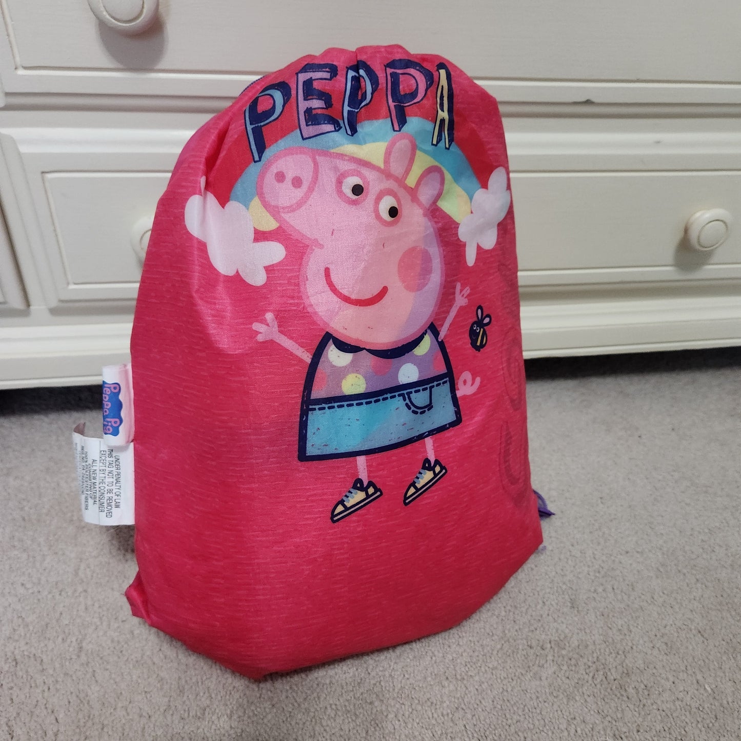 REDUCED!! #104 Entertainment One Peppa Pig Drawstring Sling Bag & Sleeping Bag Set