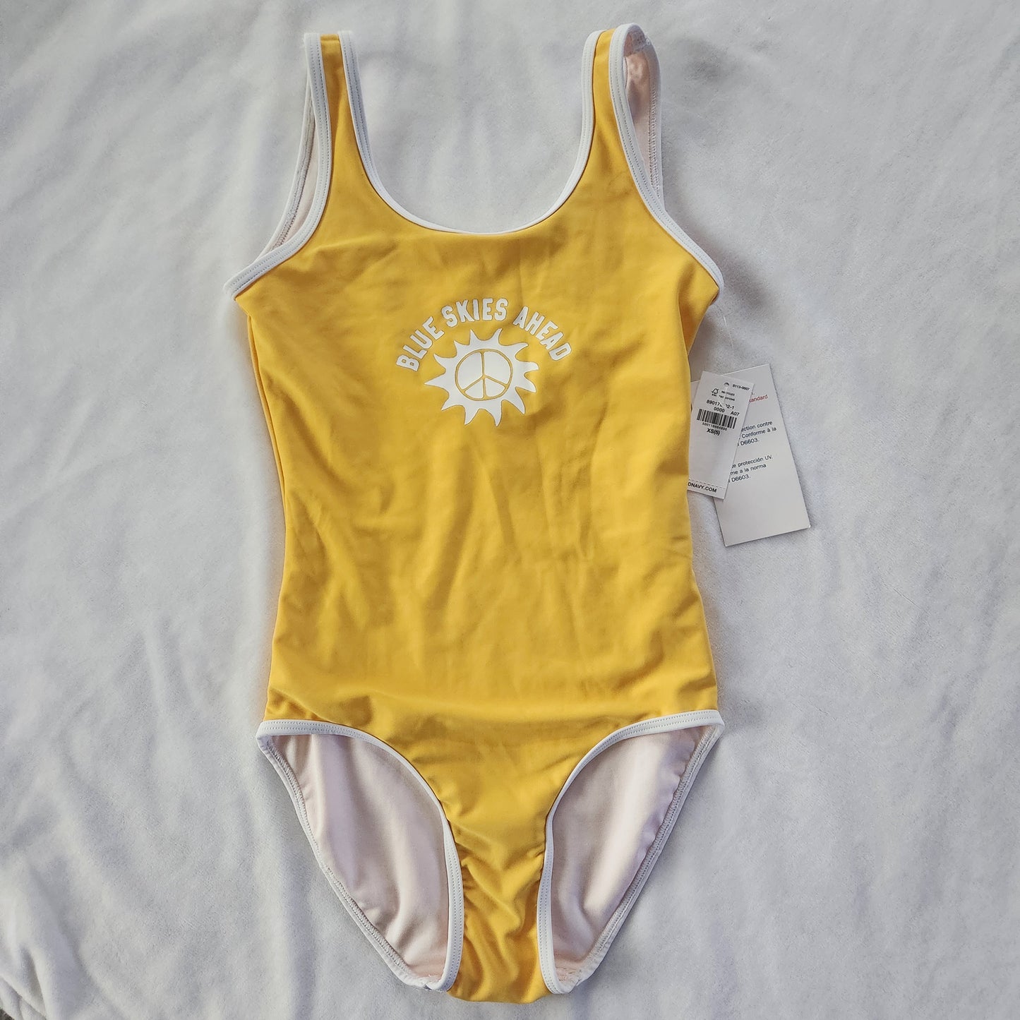 #104 NWT Old Navy 5T XS One Piece with Scoop Neckline