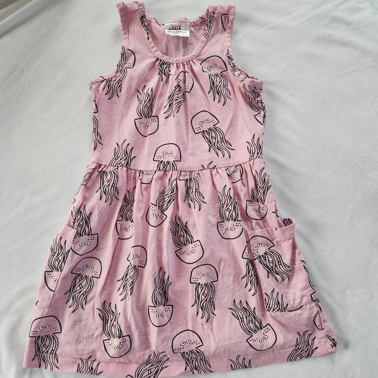 REDUCED!! #104 Hanna Andersson 5T Jellyfish Dress