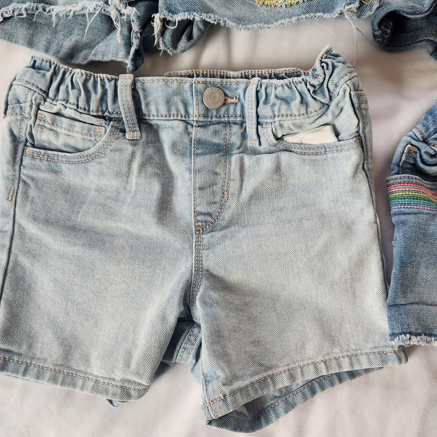 #104 Baby Gap and Old Navy 5T Denim Jean Shorts Bundle