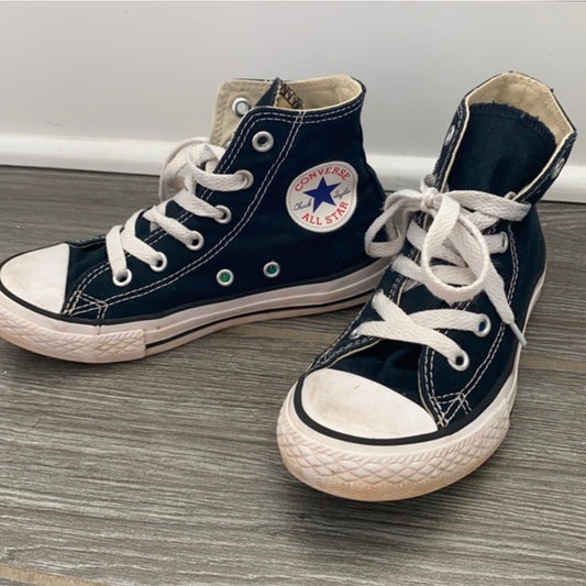 #104 Converse All-Star Sz 13 Chuck Taylor Black High Tops
