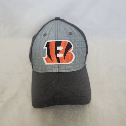 #167 NFL Cincinnati Bengals New Era 39Thirty Baseball Cap Small/Medium