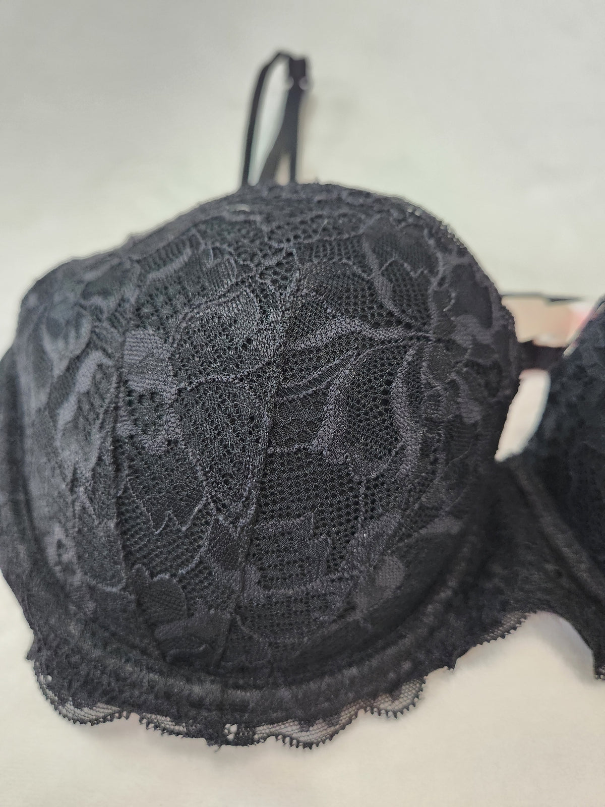 #167 PINK Victoria's Secret 34D Black Lace Date Push-Up Bra