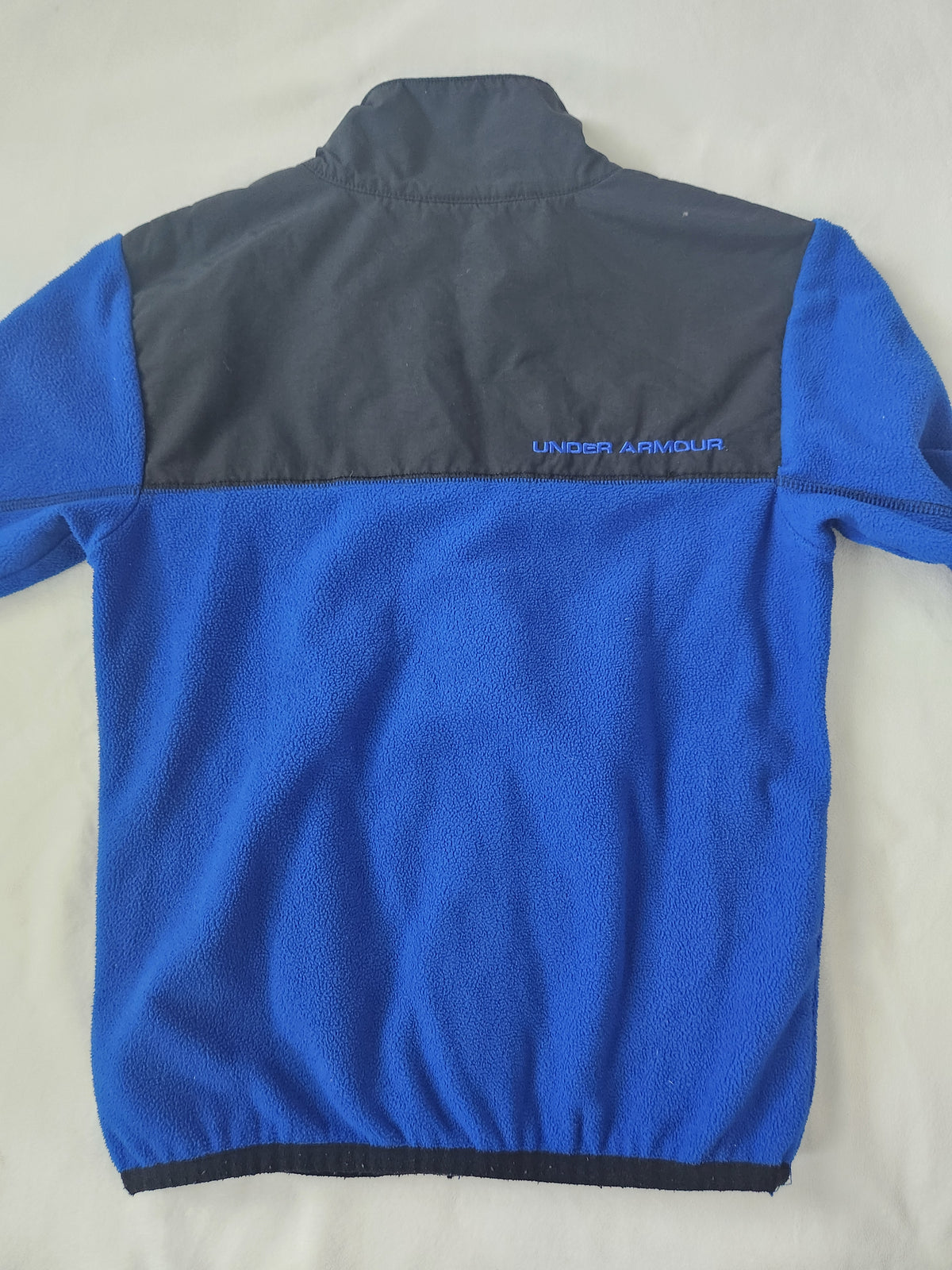 #167 Under Armour Kids Size 6 Fleece Zip-Up Jacket