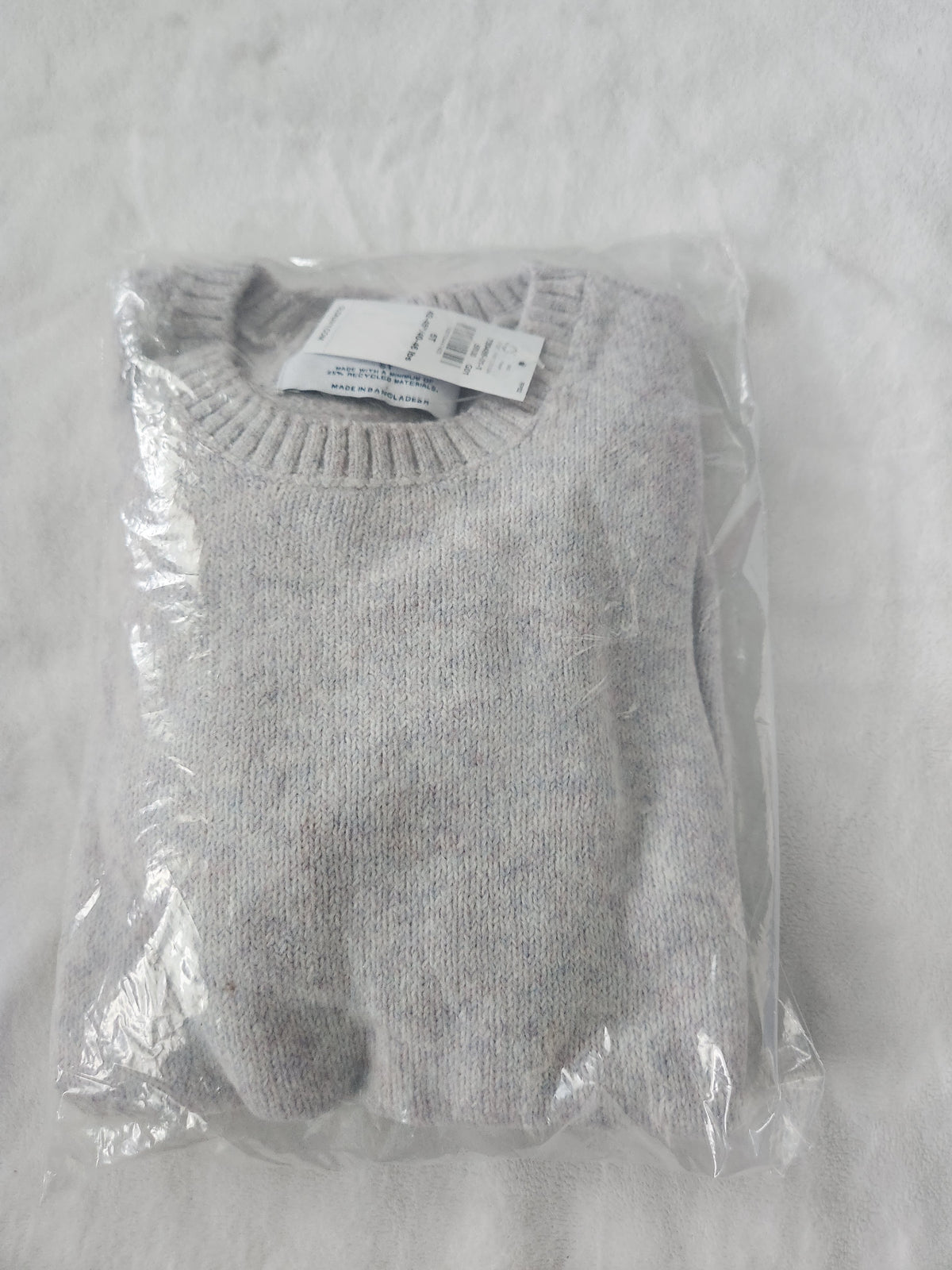 #167 NWT Old Navy 5T Puff-Sleeve Crewneck Sweater