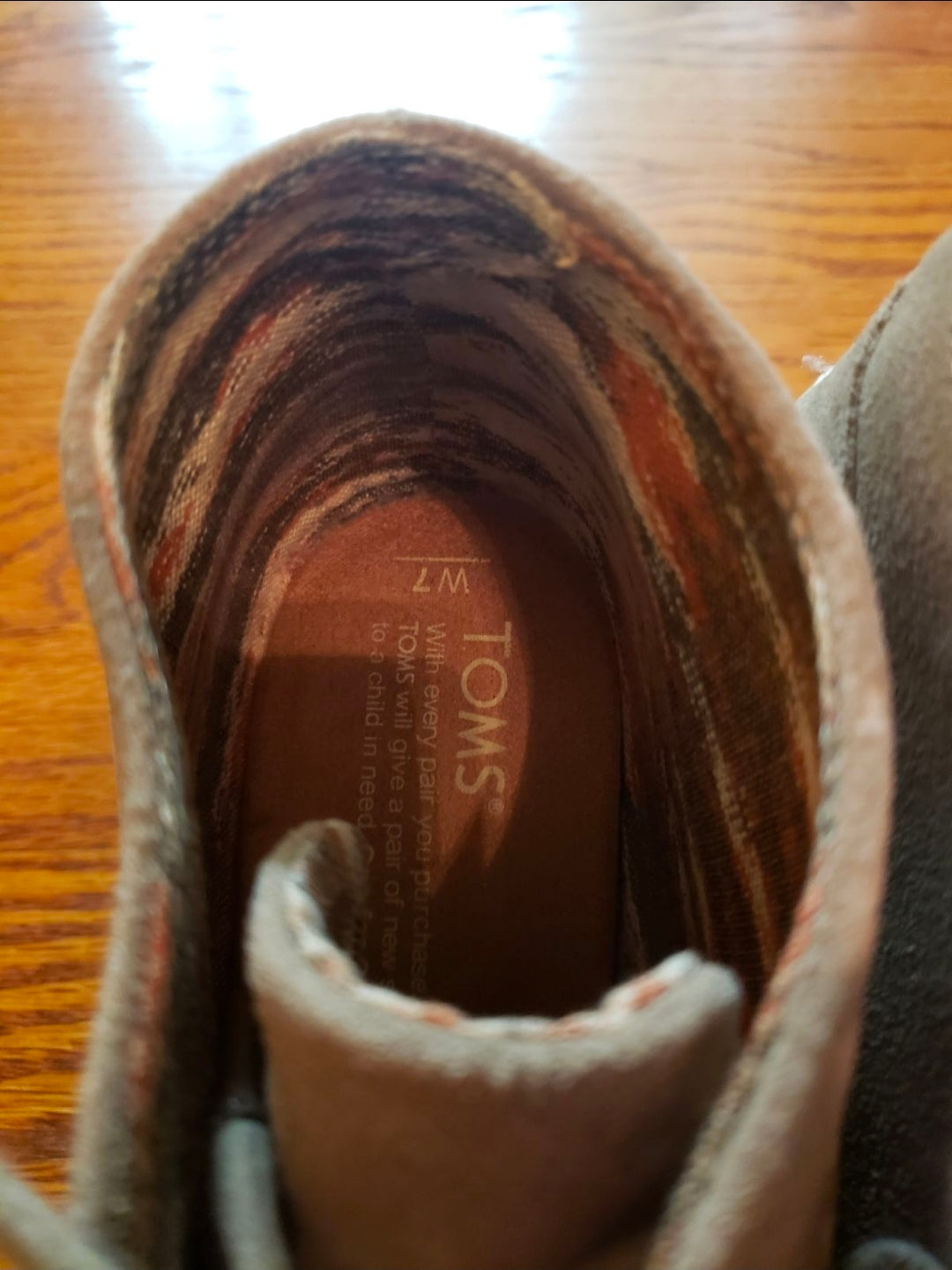 #167 Toms Desert Wedge 7W Taupe / Tan Booties