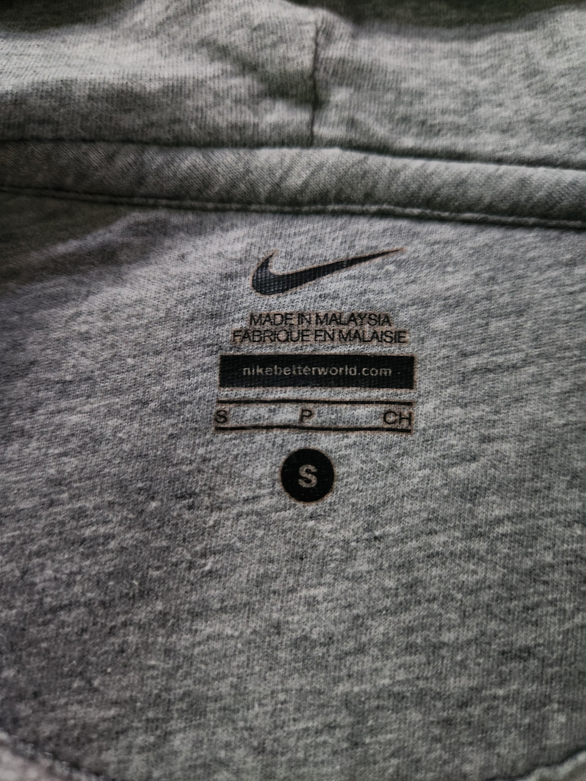 #167 Nike Youth Small Gray Hooded Zip Up Sweatshirt