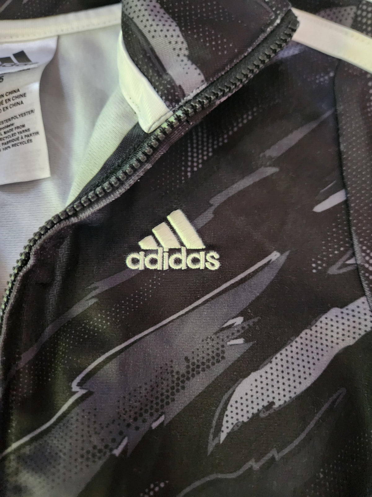 #167 adidas 5T Black & Gray Kids Zip-Up Track Jacket