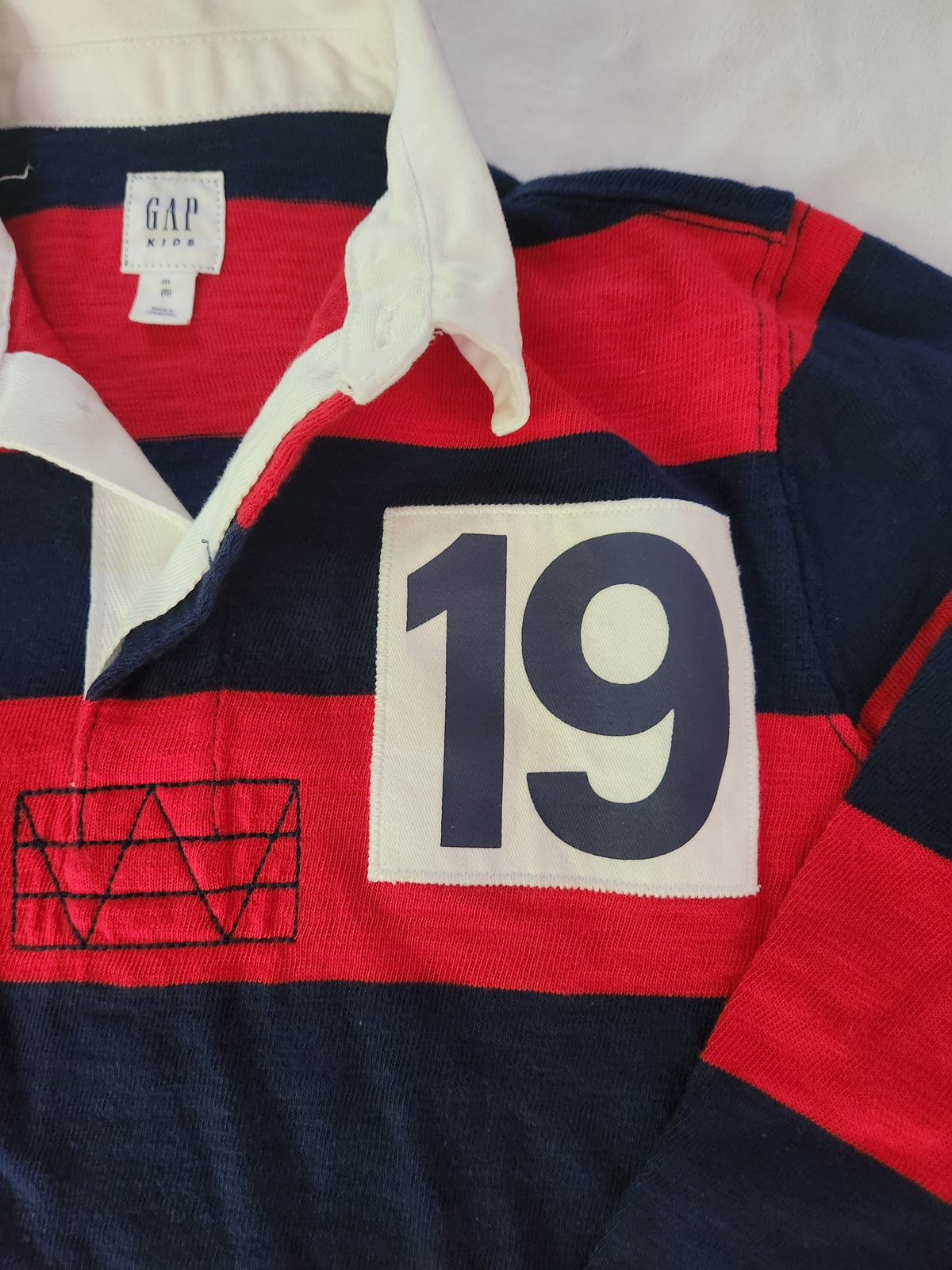 #167 GAP Kids Size 8 Red & Navy Striped Rugby Top with White Collar and '19' Patch